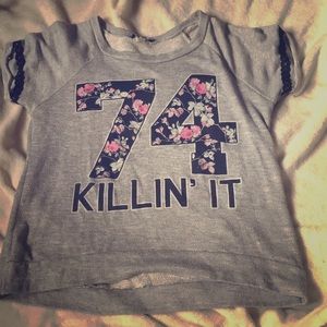 I am selling a sweater/T-shirt from Debs.